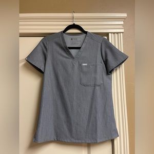 Figs Graphite Scrub Set